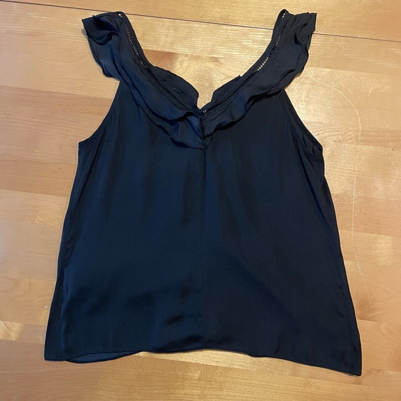 H&M V Neck Ruffle Tank Top - Picture 7 of 8